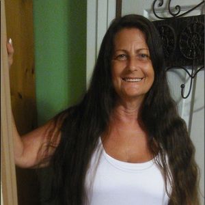 Meet your Posher, Sharon